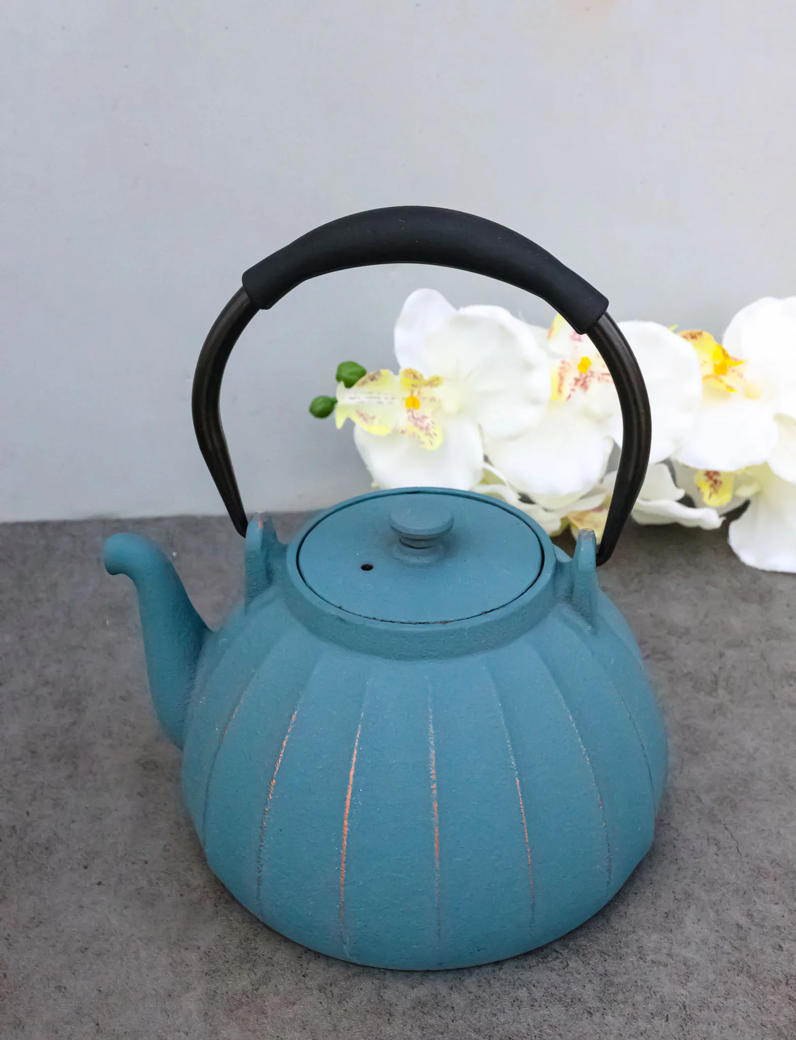 Blue Gold Streaks Wide Base Vertical Lines Medium Cast Iron Teapot 33oz Tea Pot - Image 2