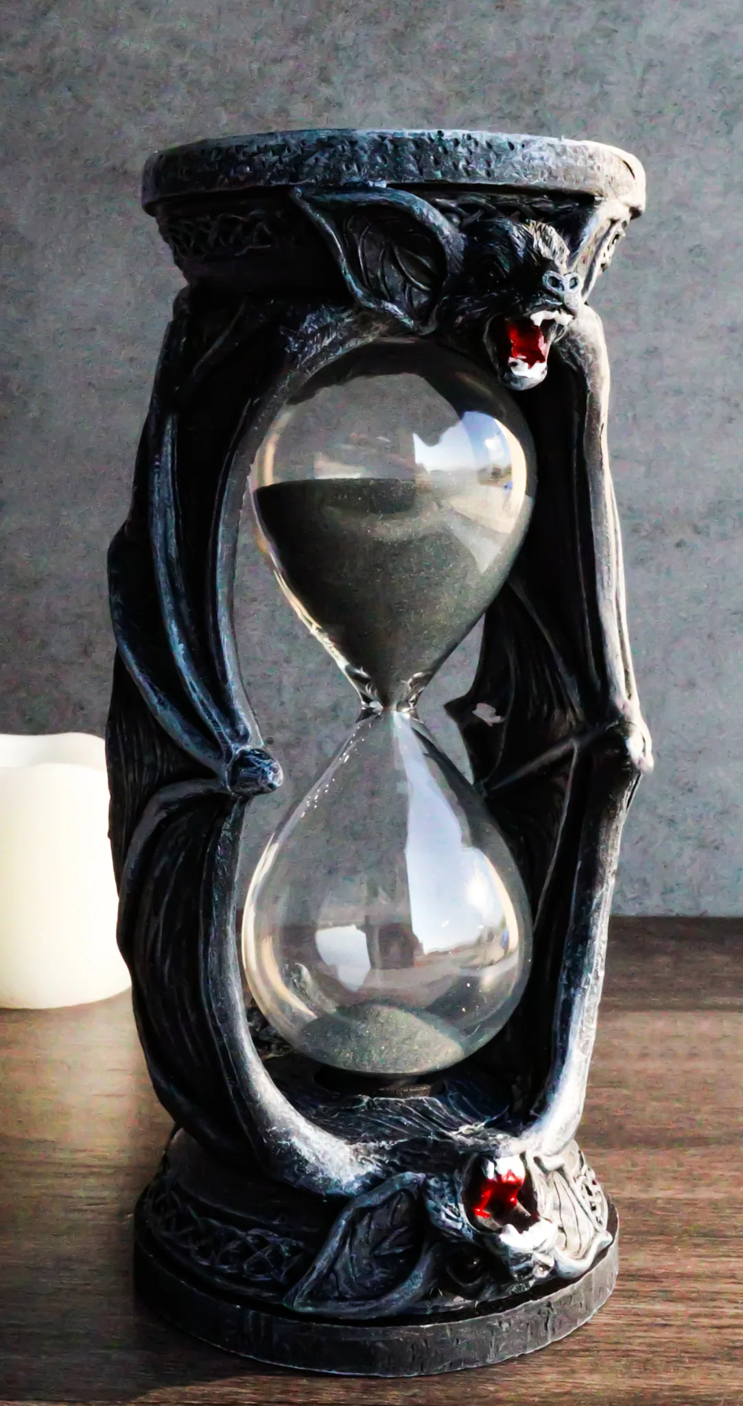 Celtic Knotwork Tomb Vampire Bats Gothic Invertible Pillar Sand Timer Figurine - Image 9