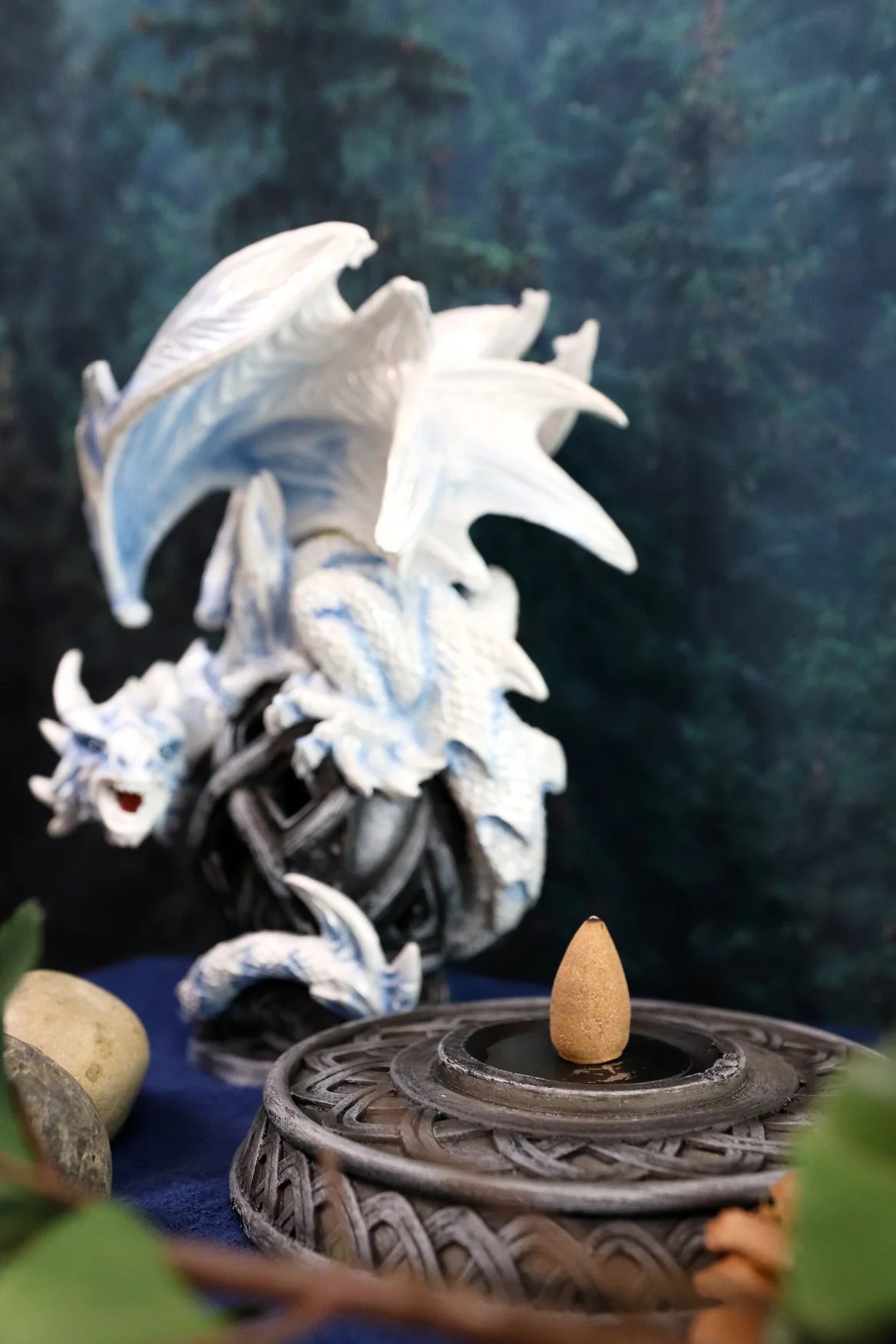 Ebros Celtic Tomb Guardian White Icycle Dragon Backflow Cone Incense Holder - Image 9