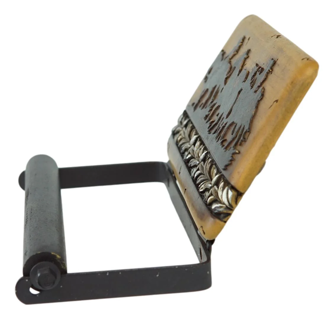 Country Western Rustic Cowboys Riding Horses Faux Wood Wall Toilet Paper Holder - Image 2