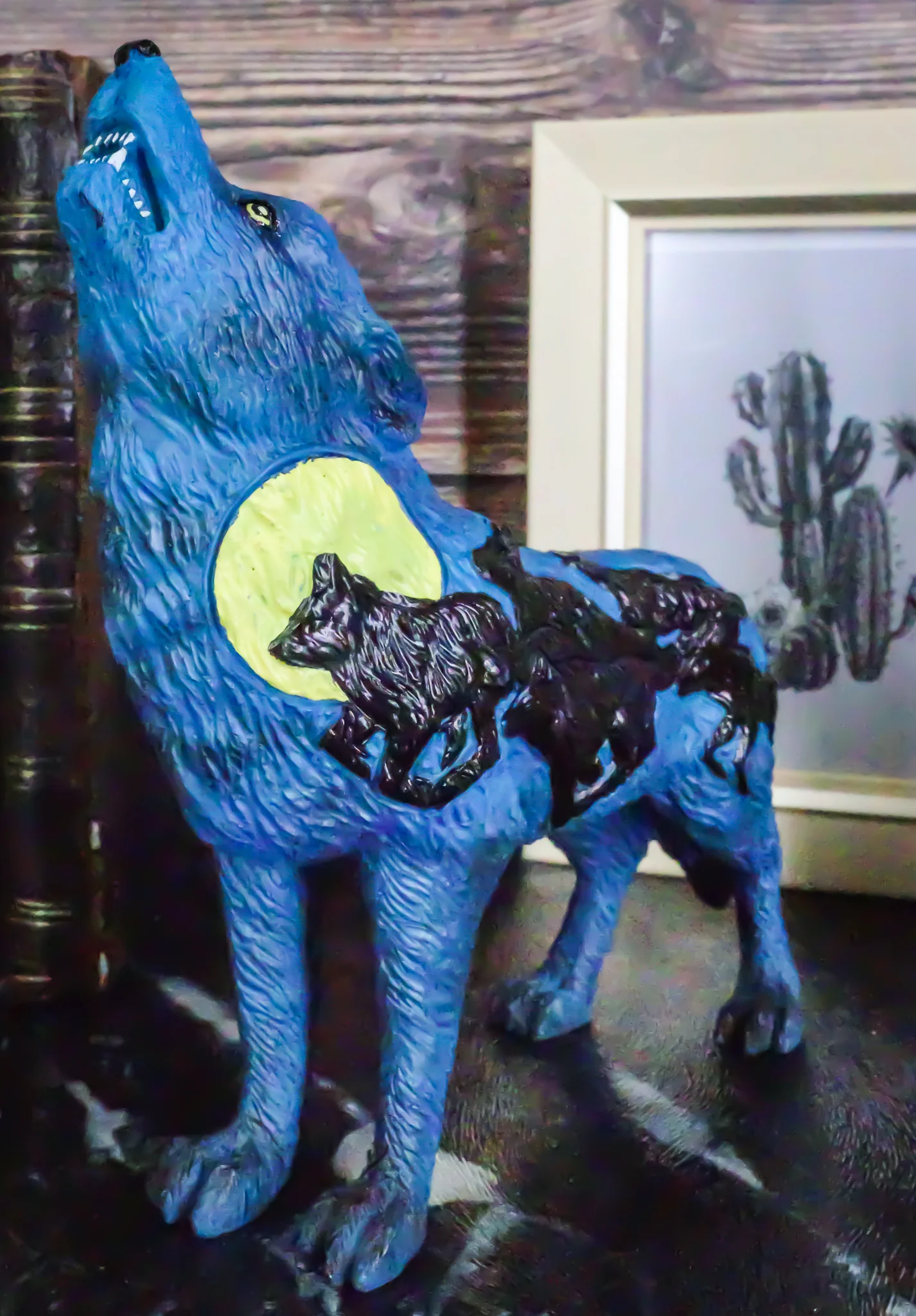 Ebros Alpha Wolf Spirit Collection Howling Cries Of The Full Moon Night Statue Decor - Image 8