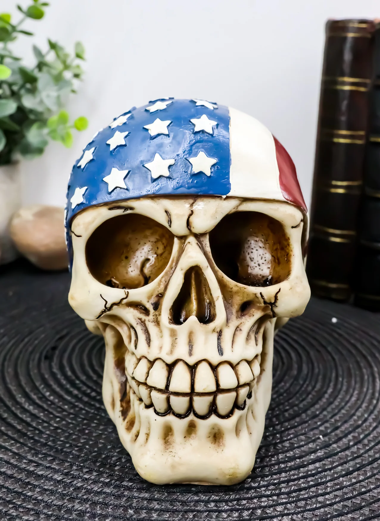 Independence Day Patriotic Skull With US Flag Banner Bandana Decorative Figurine - Image 8