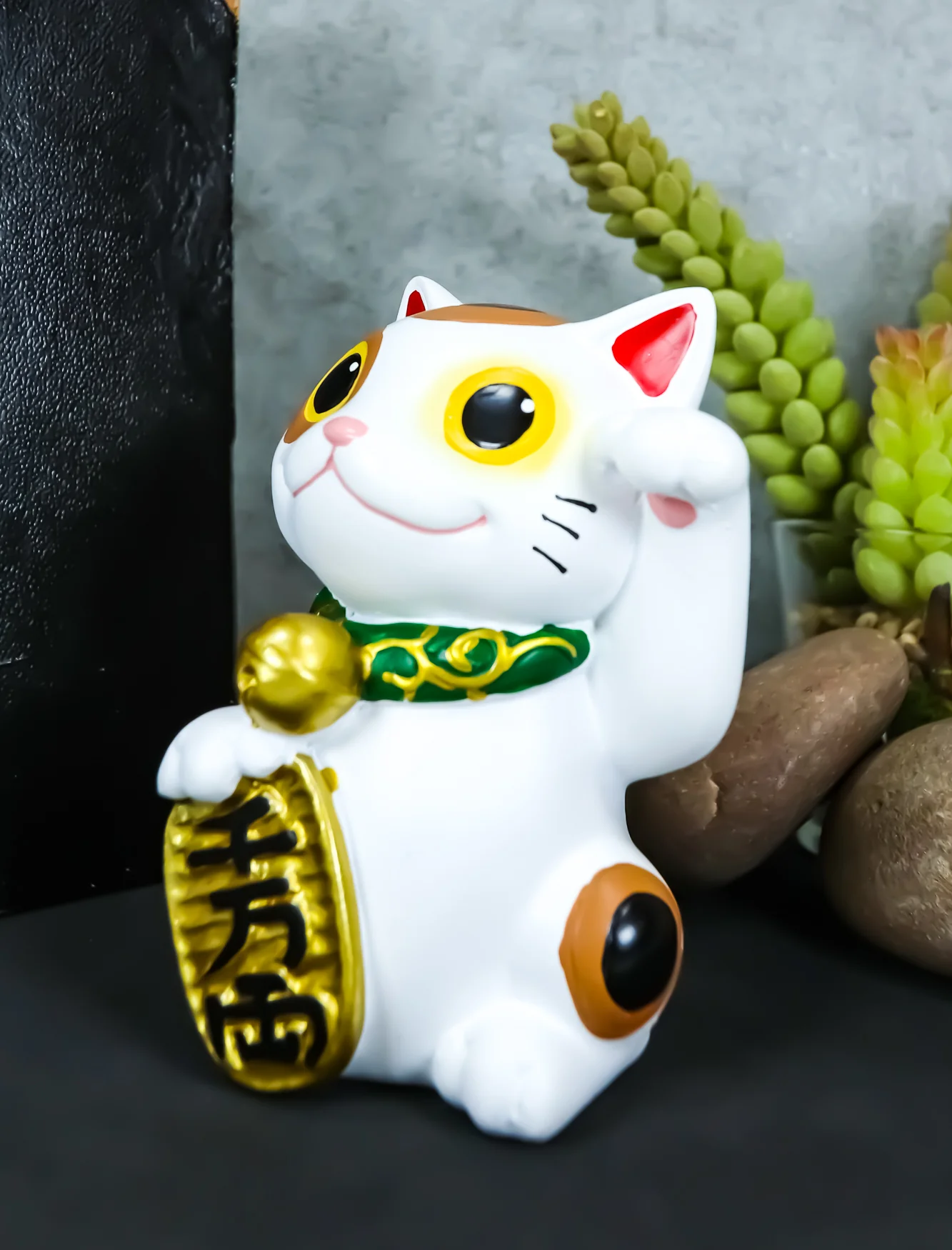 Ebros Japanese Luck And Fortune Charm White Beckoning Cat Maneki Neko Statue 4"Tall Tabletop Collectible Figurine - Image 7