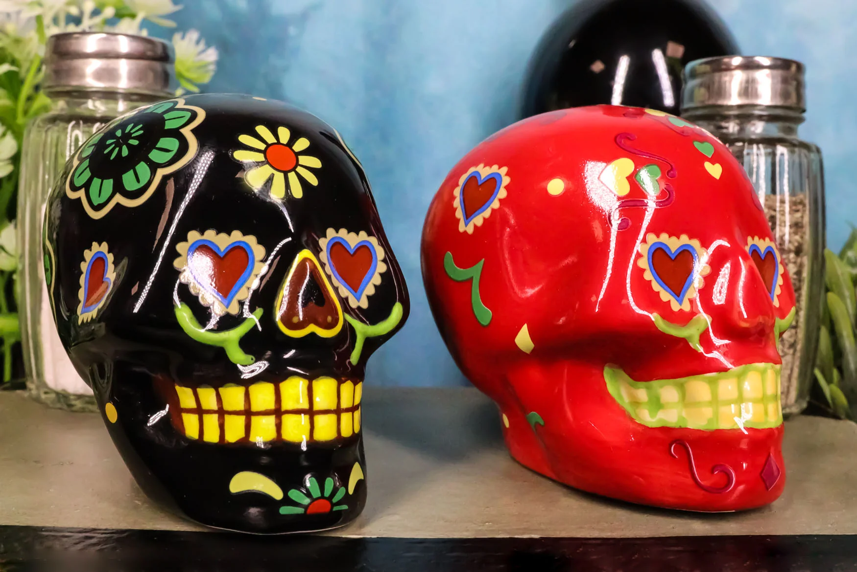 Day Of The Dead Black And Red Floral Sugar Skulls Salt Pepper Shakers Set - Image 6