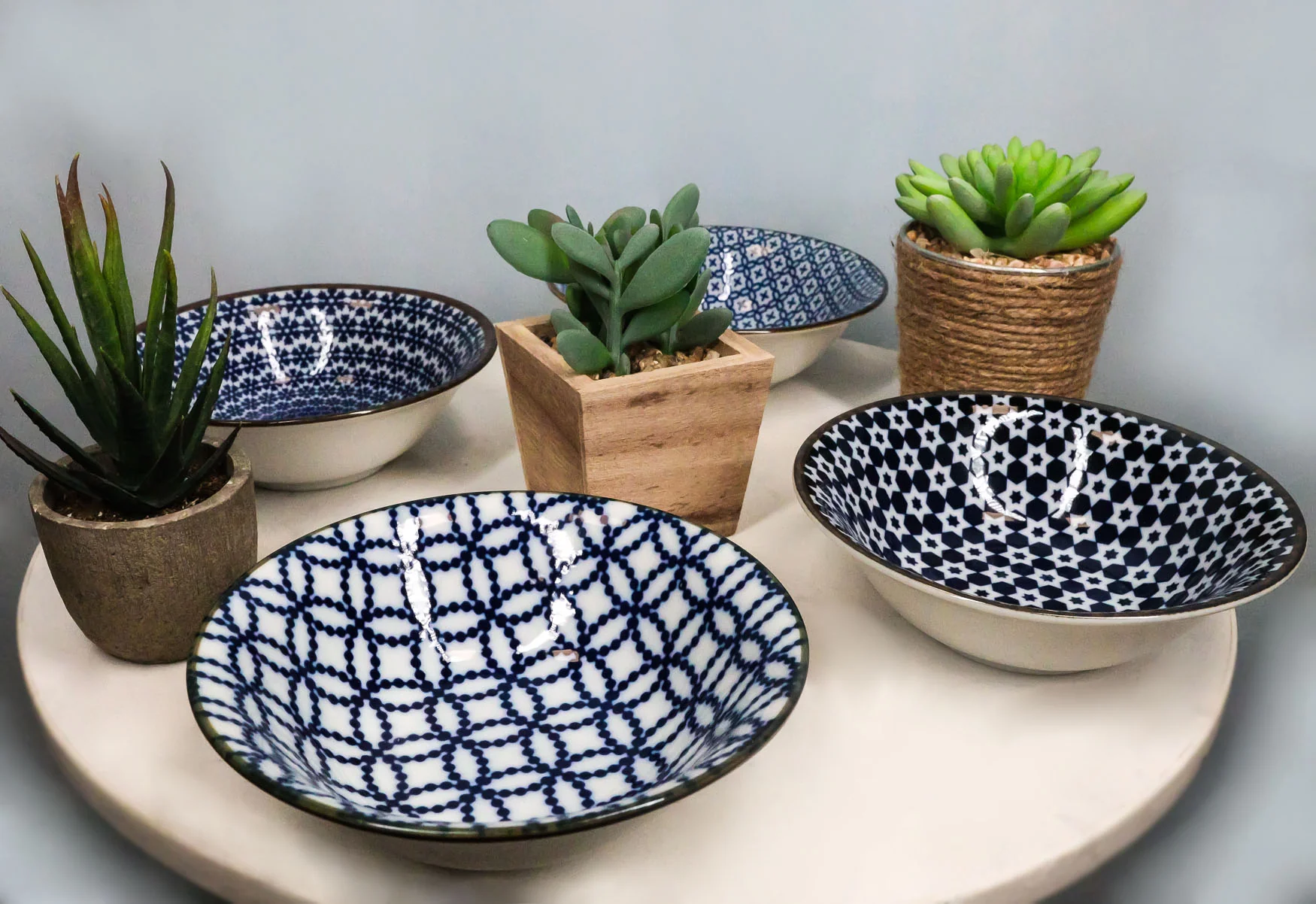 Ebros Made In Japan 4 Piece Geometry Ceramic Dining Rice Meal Soup Bowls 5.5"Diameter - Image 9