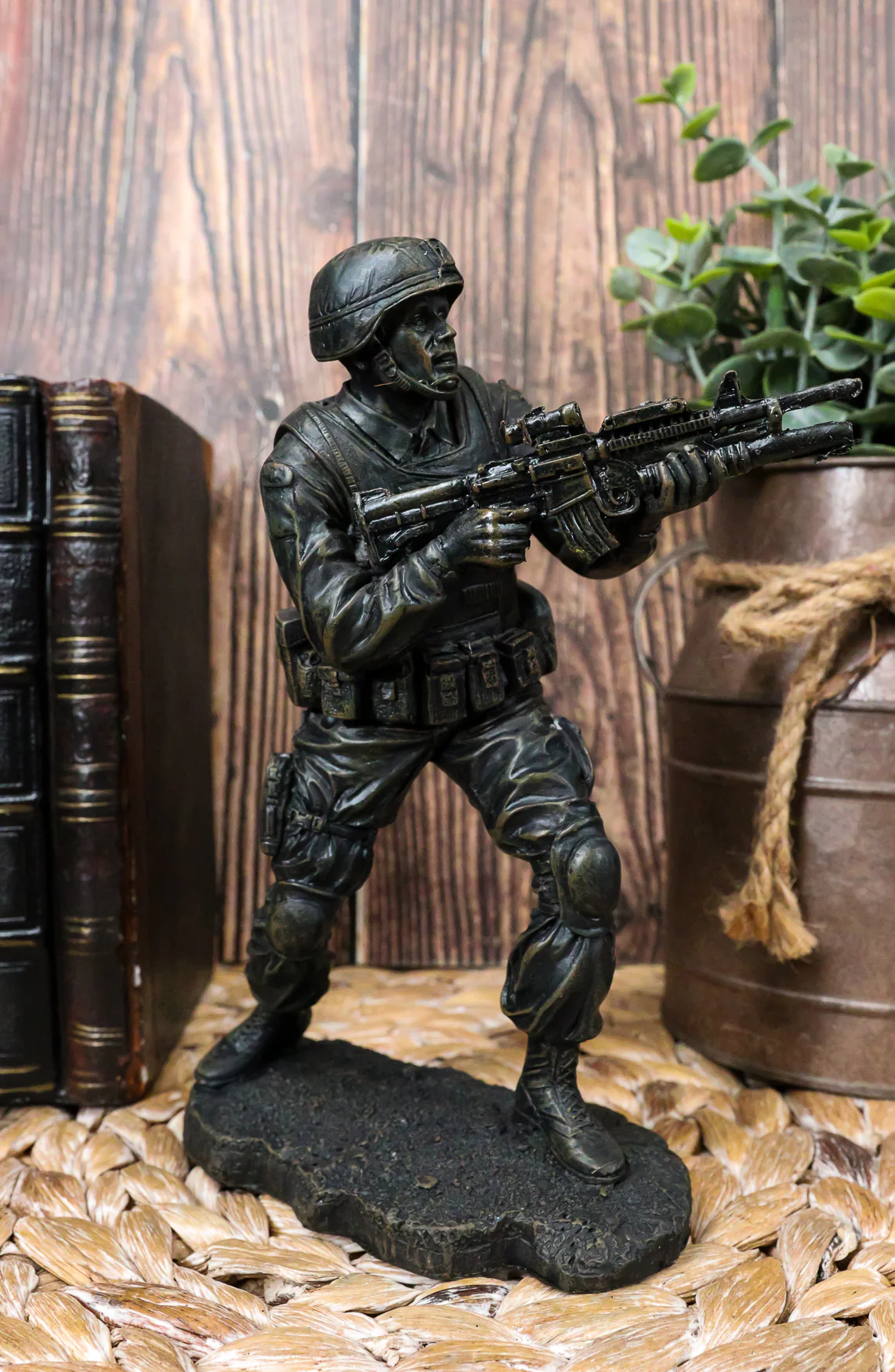 Ebros Military Solider In Battle Figurine 7.25 Inch Tall - Image 7