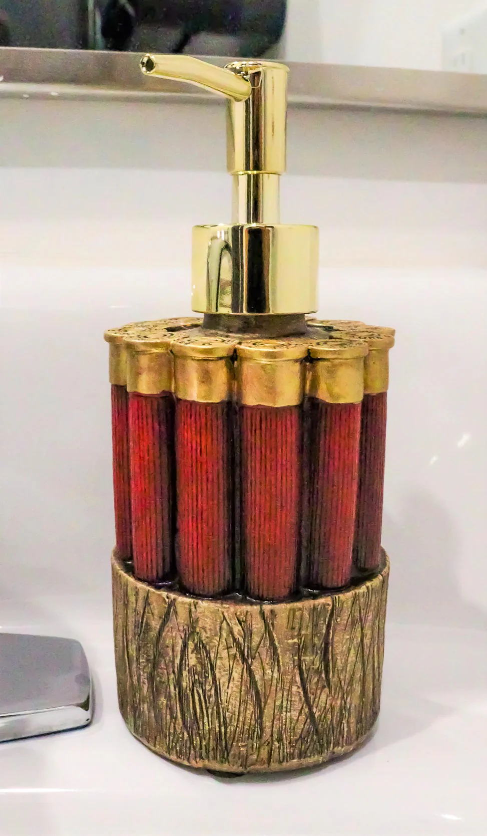 Western 12 Gauge Shotgun Shells Ammo Bullets Kitchen Bathroom Soap Dispenser - Image 2