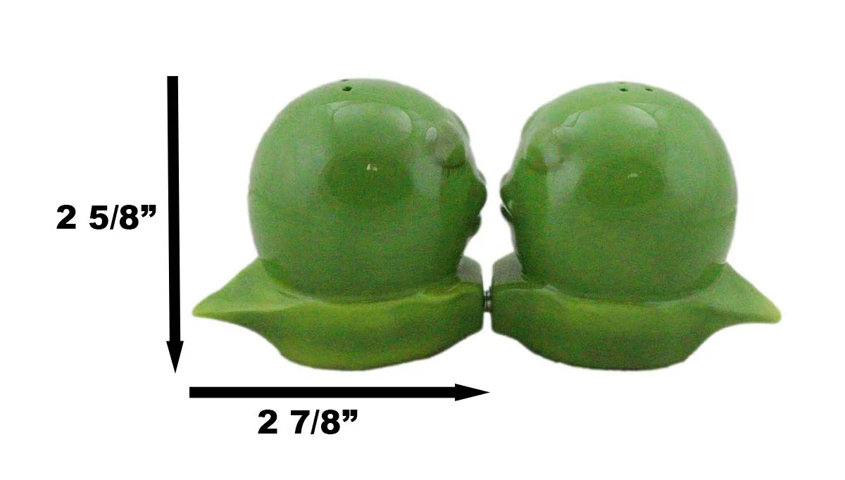 For The Love Of Vegetables 2 Green Peas In A Pod Kissing Salt Pepper Shakers Set - Image 2