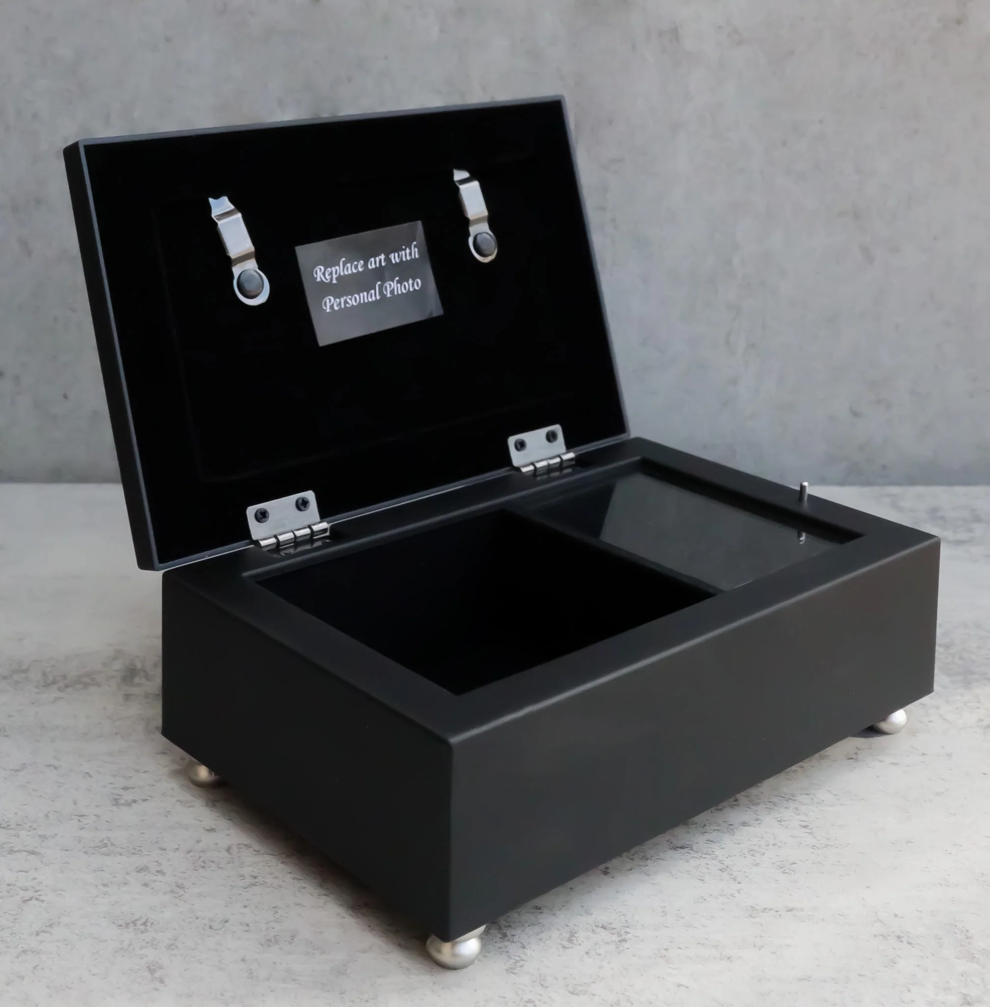 March Aquamarine Birthstone Happiness And Respect Black Musical Trinket Box - Image 10