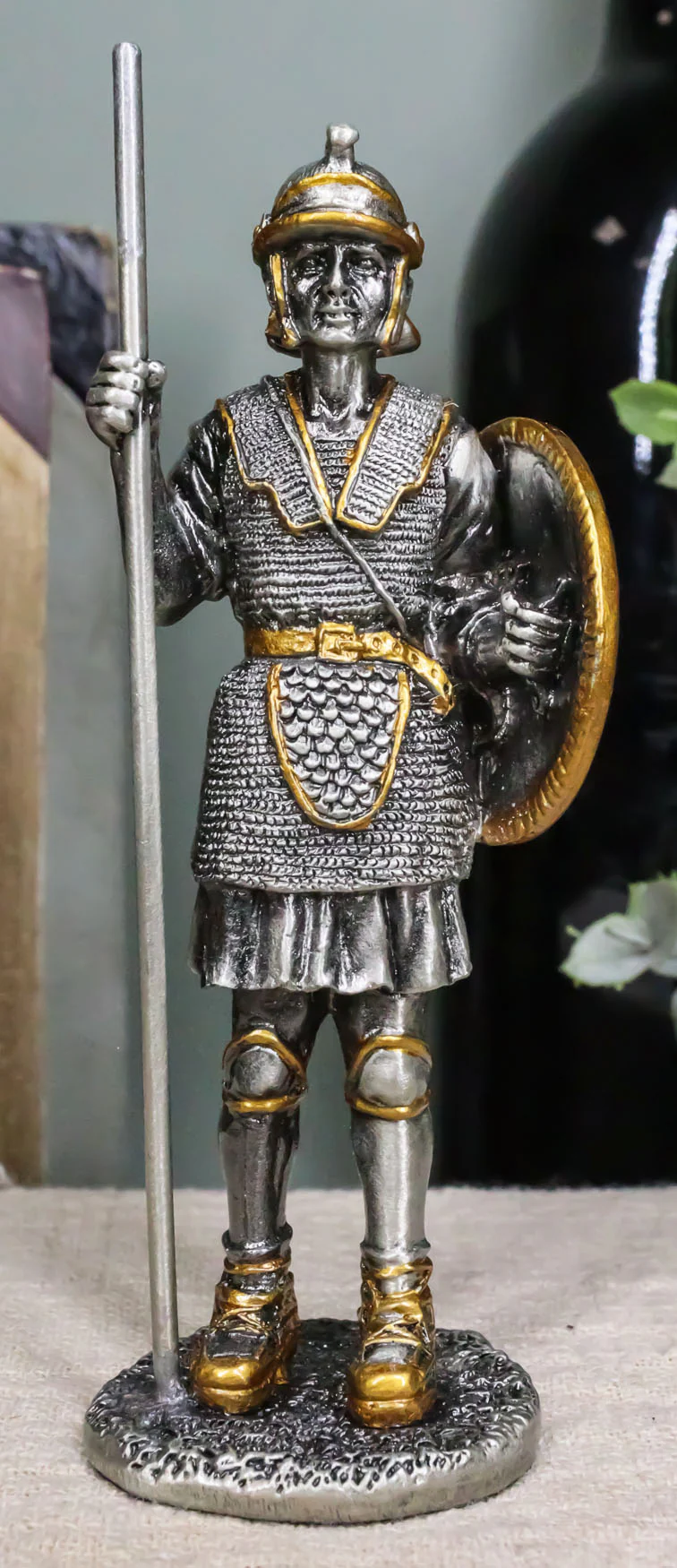 Pewter Medieval Halberdier Knight Guard With Pole Spear And Shield Figurine - Image 8