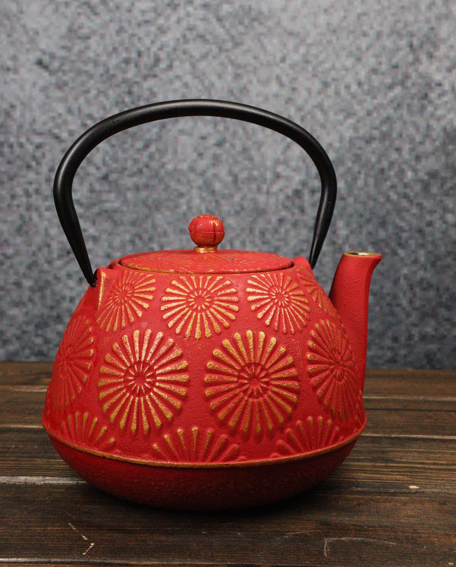Red Gold Kiku Chrysanthemum Floral Design Large Cast Iron Tetsubin Teapot 40oz - Image 10