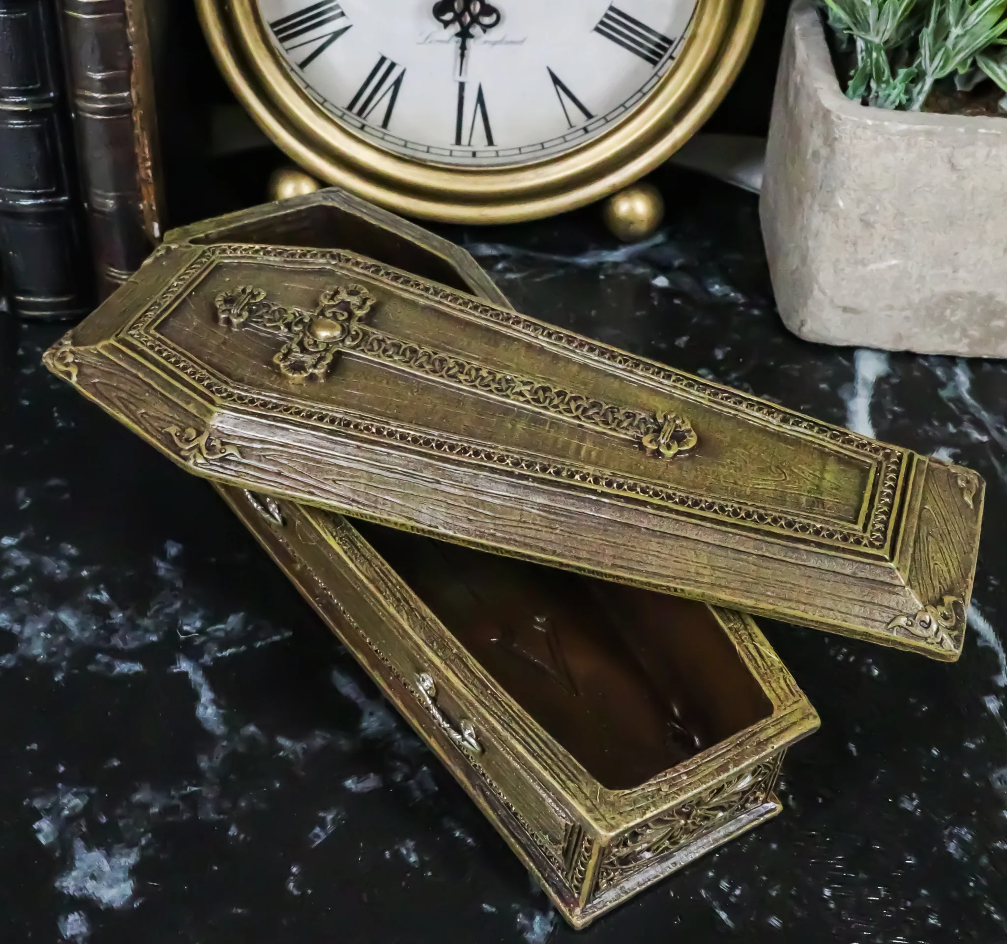 Rustic Vampire Coffin Box Rest In Peace Dracula Casket Trinket Box 8"L - Image 9