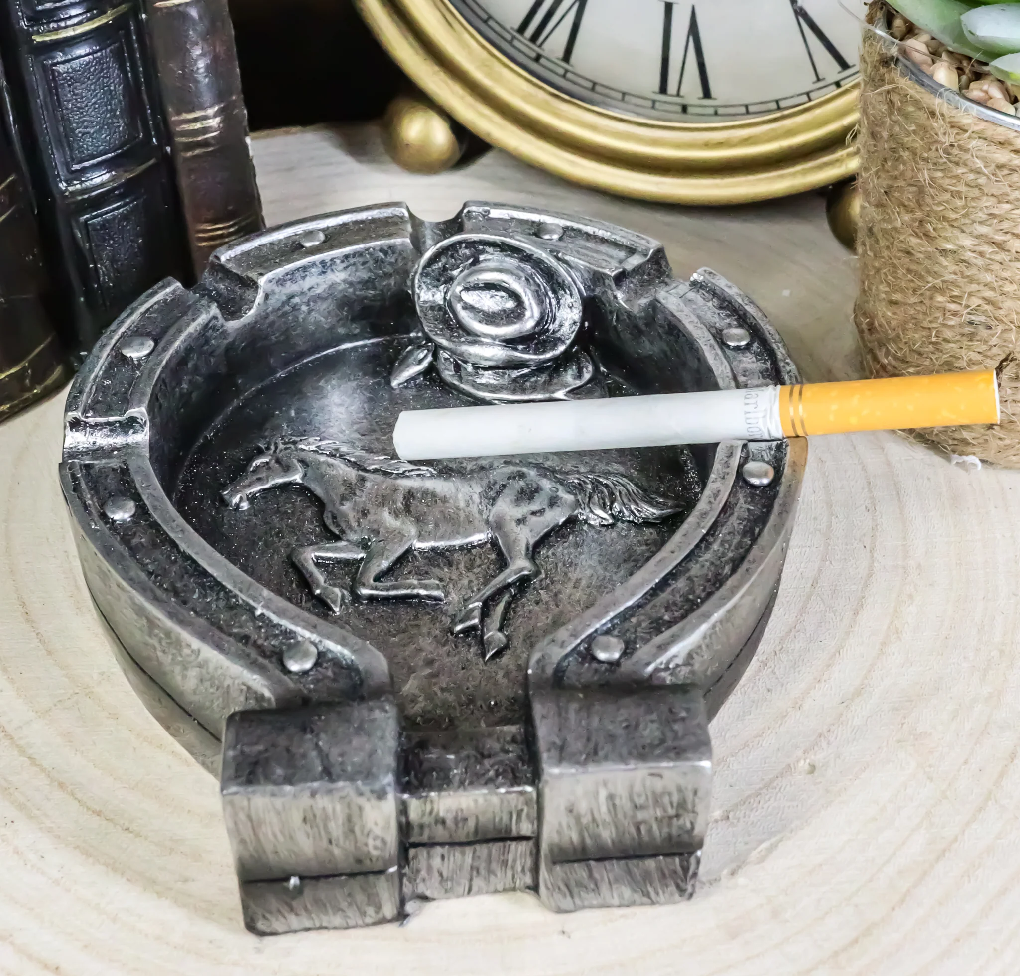 Rustic Western Wild West Smoke Lucky Horseshoe Horse Cowboy Hat Ashtray Figurine - Image 7