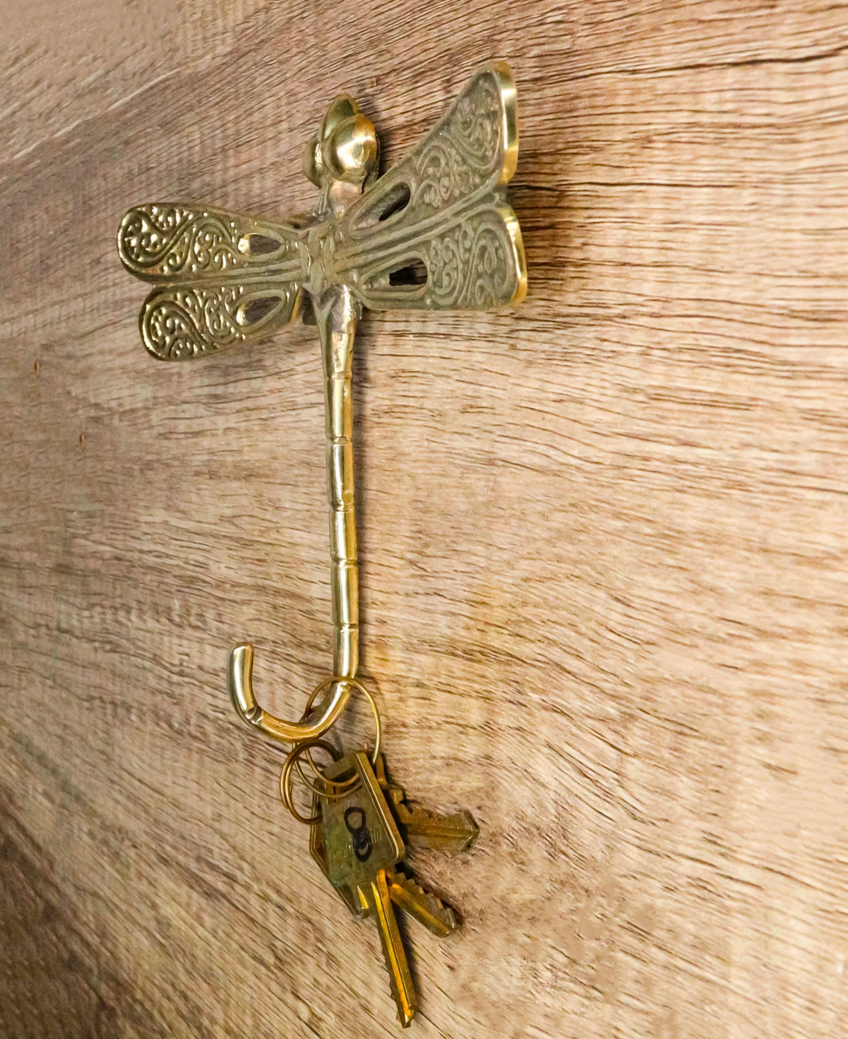 Set Of 2 Polished Brass Dragonfly With Scrollwork Filigree Wings Wall Hooks - Image 12
