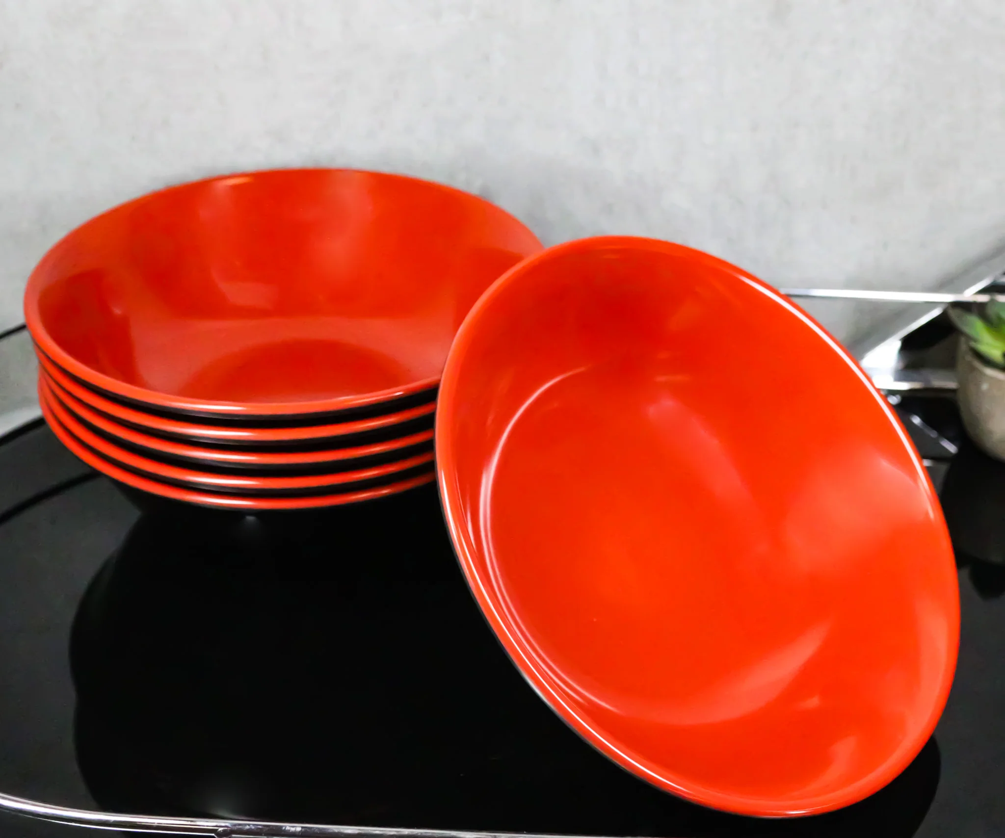 Set Of 6 Red And Black Round Medium Pasta Soup Salad Rice Melamine Bowls 9"D - Image 8