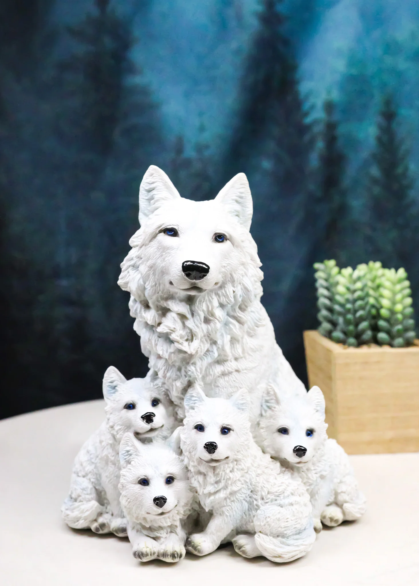 Winter Snow White Alpha Wolf Father With 4 Adorable Pup Cubs Figurine - Image 8